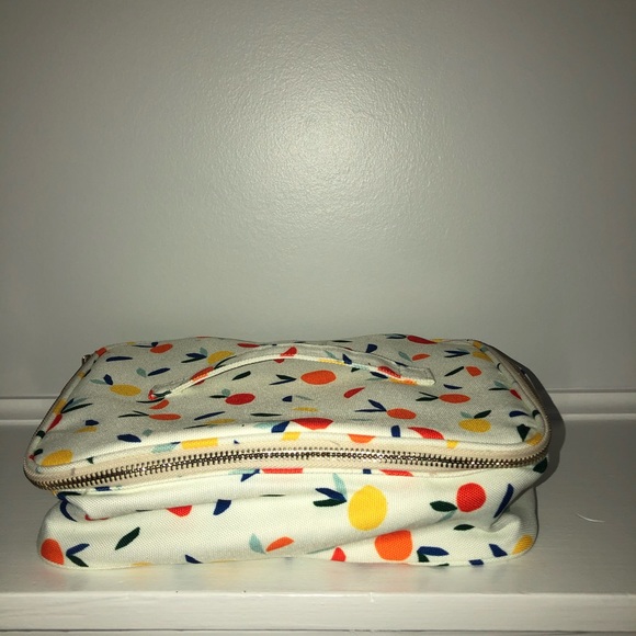makeup bag or could be used as a lunch bag, new. - Picture 3 of 3
